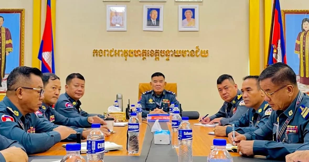 កងរាជអាវុធហត្ថខេត្តបន្ទាយមានជ័យ បើកកិច្ចប្រជុំផ្សព្វផ្សាយរបាយការណ៍ការងារប្រចាំខែកក្កដា និងទិសដៅការងារខែសីហា ឆ្នាំ២០២៦
