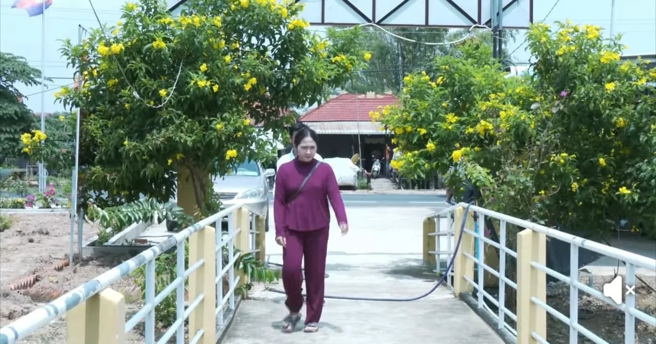 ប្រជាពលរដ្ឋក្នុងឃុំព្រែកសាម៉ាន់ ស្រុកឆ្លូង ខេត្តក្រចេះ ដែលបានមកទទួលសេវាពិនិត្យ និងព្យាបាលជម្ងឺបានបញ្ជាក់ និងសសើរដល់ក្រុមគ្រូពេទ្យបំរើការងារក្នុងមណ្ឌលសុខភាពព្រែកសាម៉ាន់ ពិតជាមានភាពល្អប្រសើរទទួលយកបាន